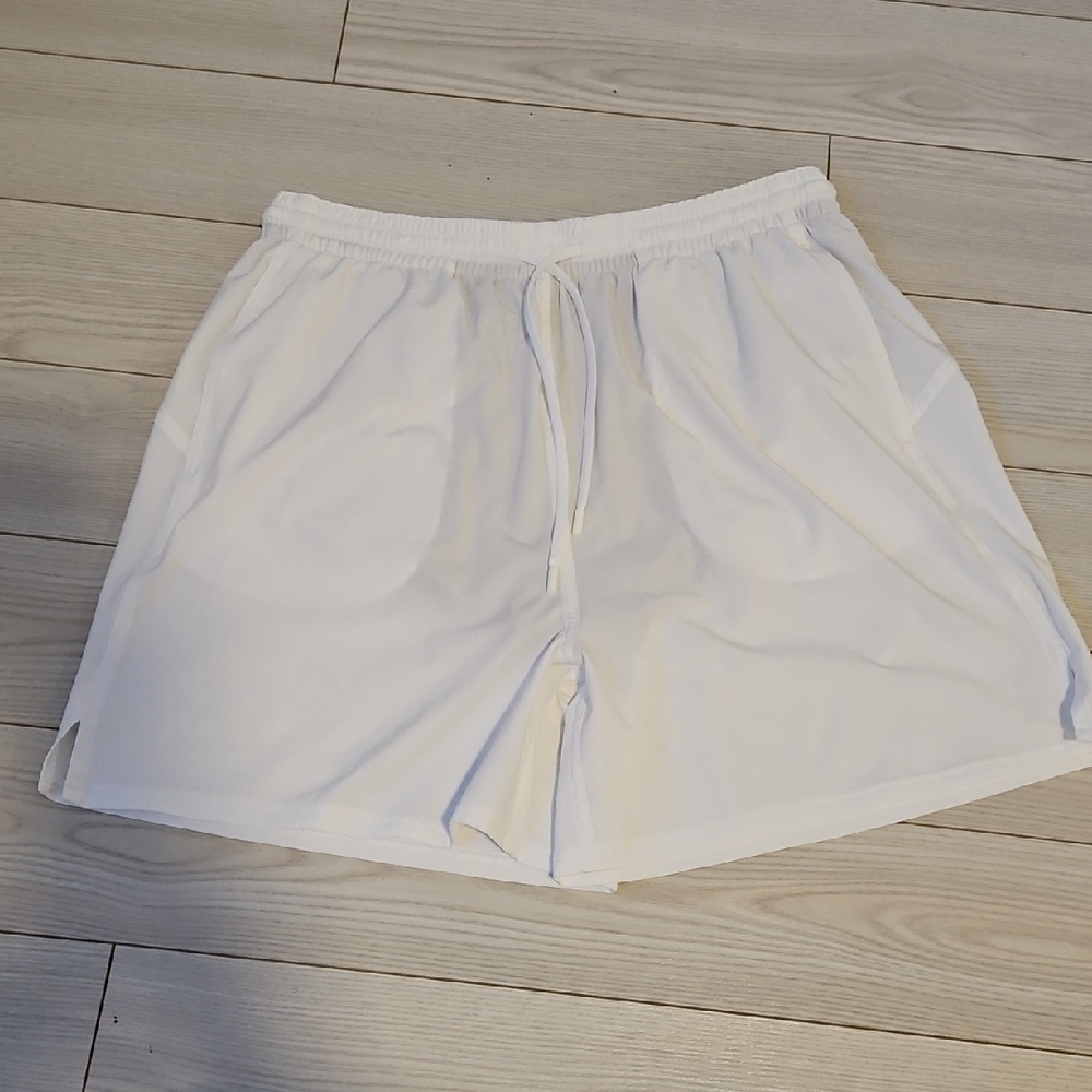 Lululemon Pace Rival High Rise Size 8 Shorts Womens 8 white High Rise Drawstring - Picture 1 of 6